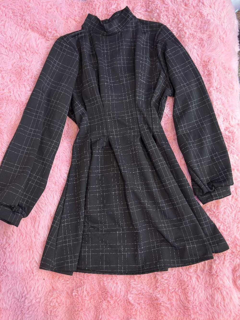 ♥ BLACK PLAID LONG SLEEVE PLEATED MINI DRESS SIZE L ♥
